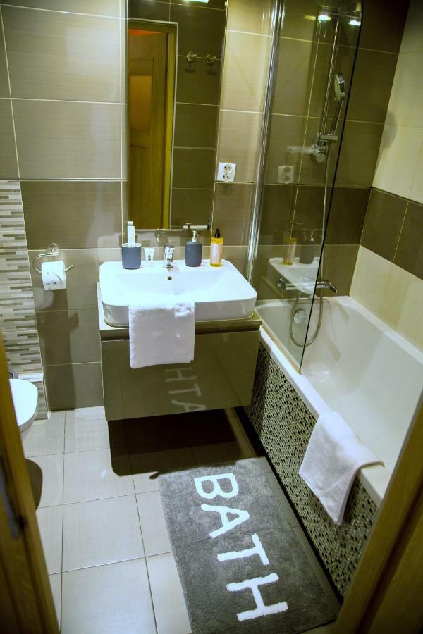 Warsaw Royal Stay Aleja Jana Pawla II Luaran gambar